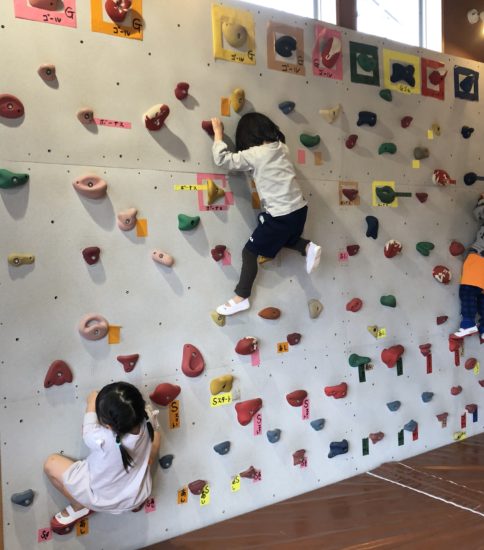 保護中: ボルダリング大会報告