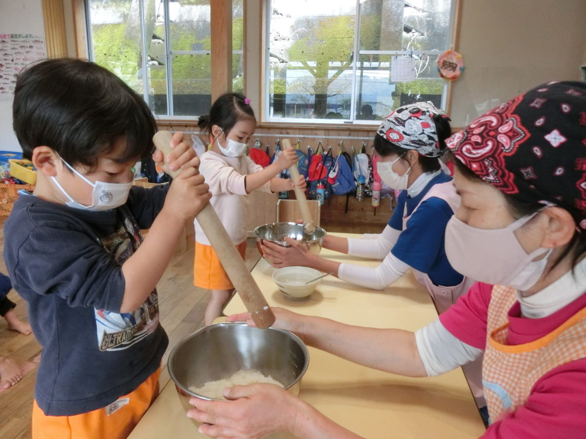 ミニミニおもちつき（2022.3.2）